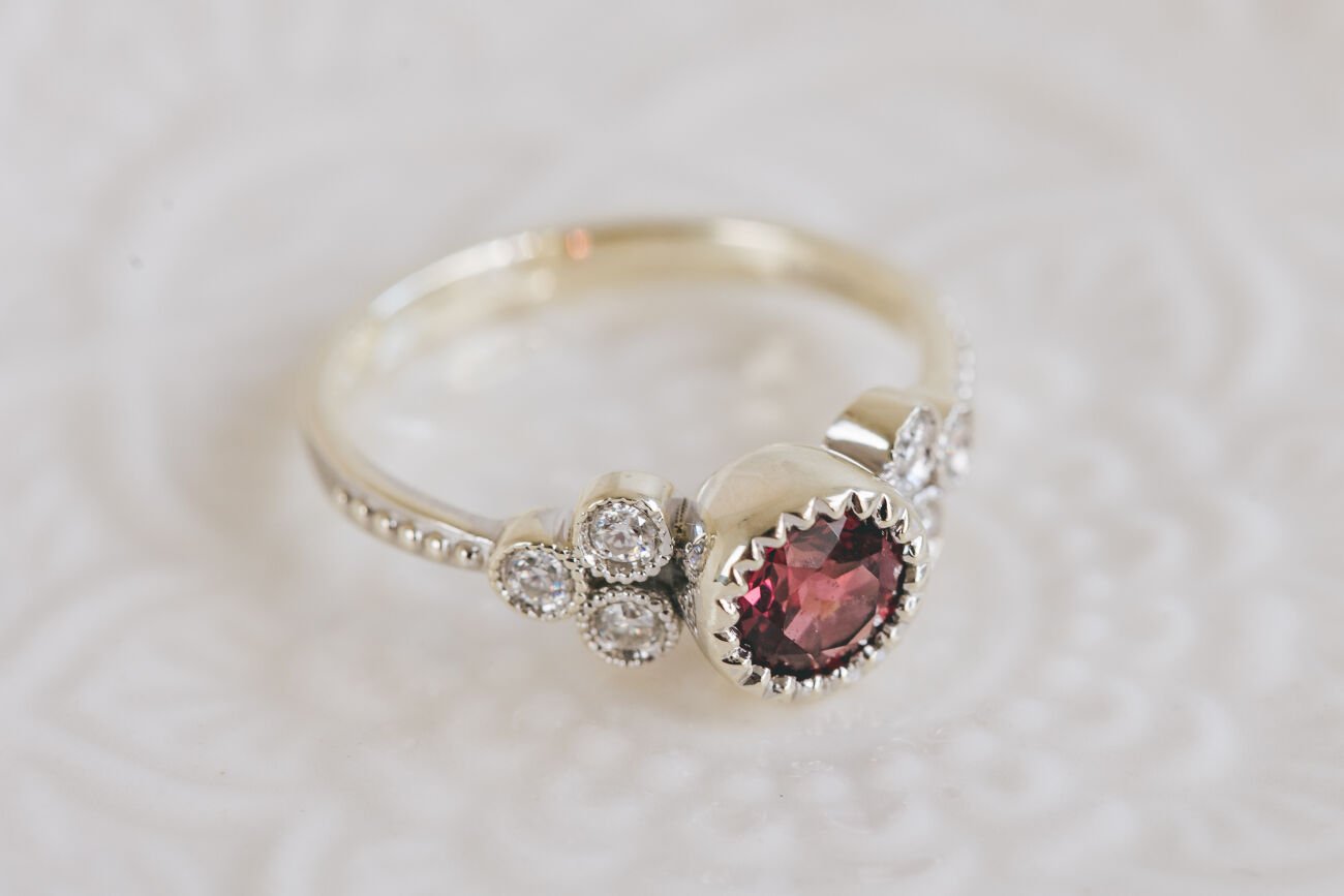 Rhodolite Garnet and Diamond Ring - Boutee