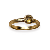 Yellow sapphire solitaire engagement ring - Boutee