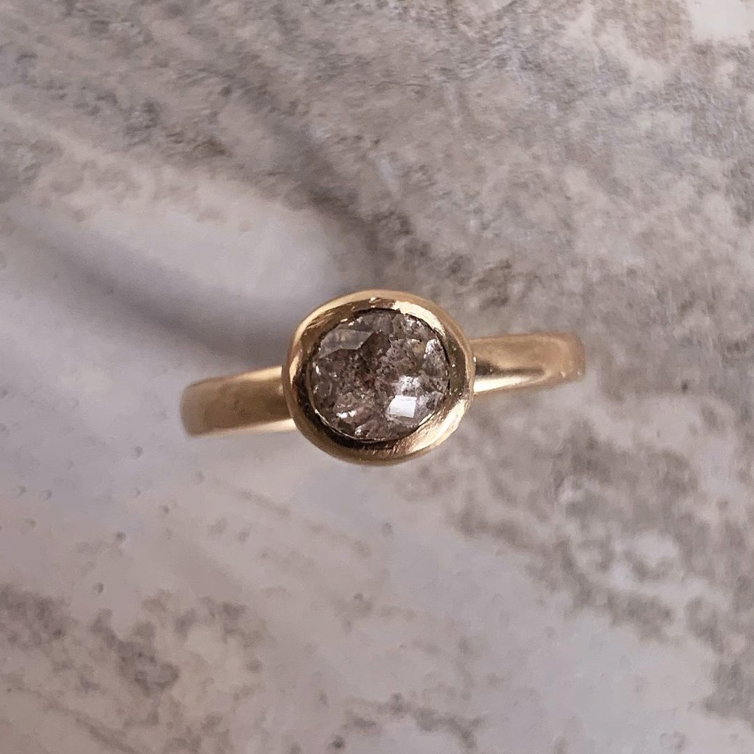 Oval Rose Cut Grey Salt& pepper diamond gold ring - Boutee