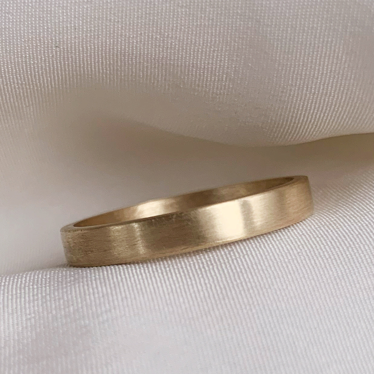 3mm flat lightly rustic wedding ring - Boutee