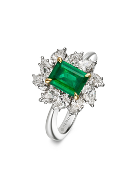 Natural Emerald & Diamond Ring - Boutee