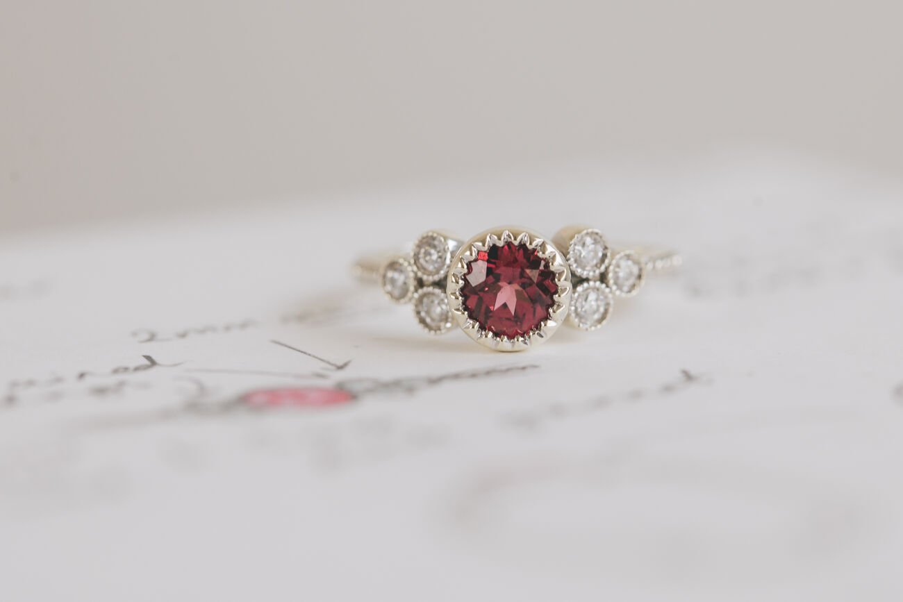 Rhodolite Garnet and Diamond Ring - Boutee