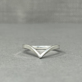 Wishbone Wedding Ring - Boutee