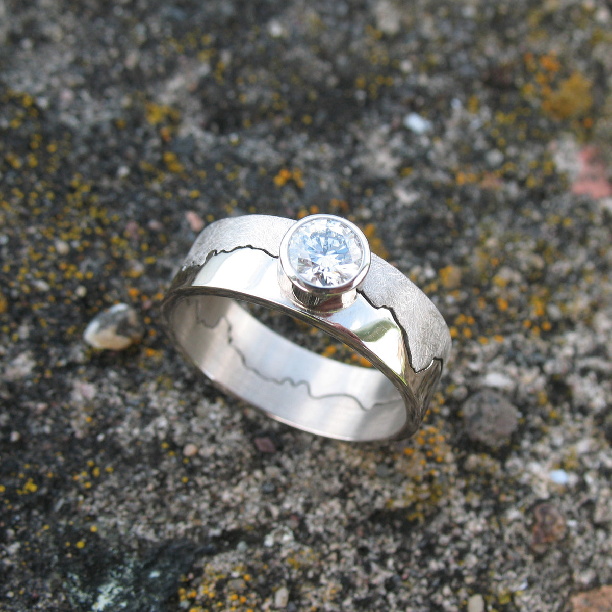 Custom Coastline 18ct White Gold Diamond Wedding Ring