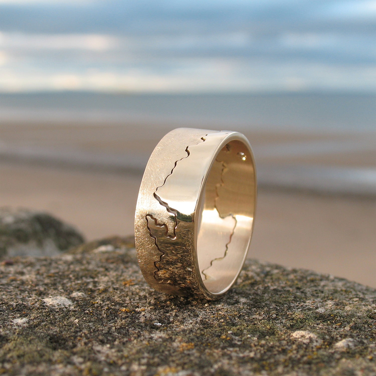 Handmade Gold Coastline Ring 9ct