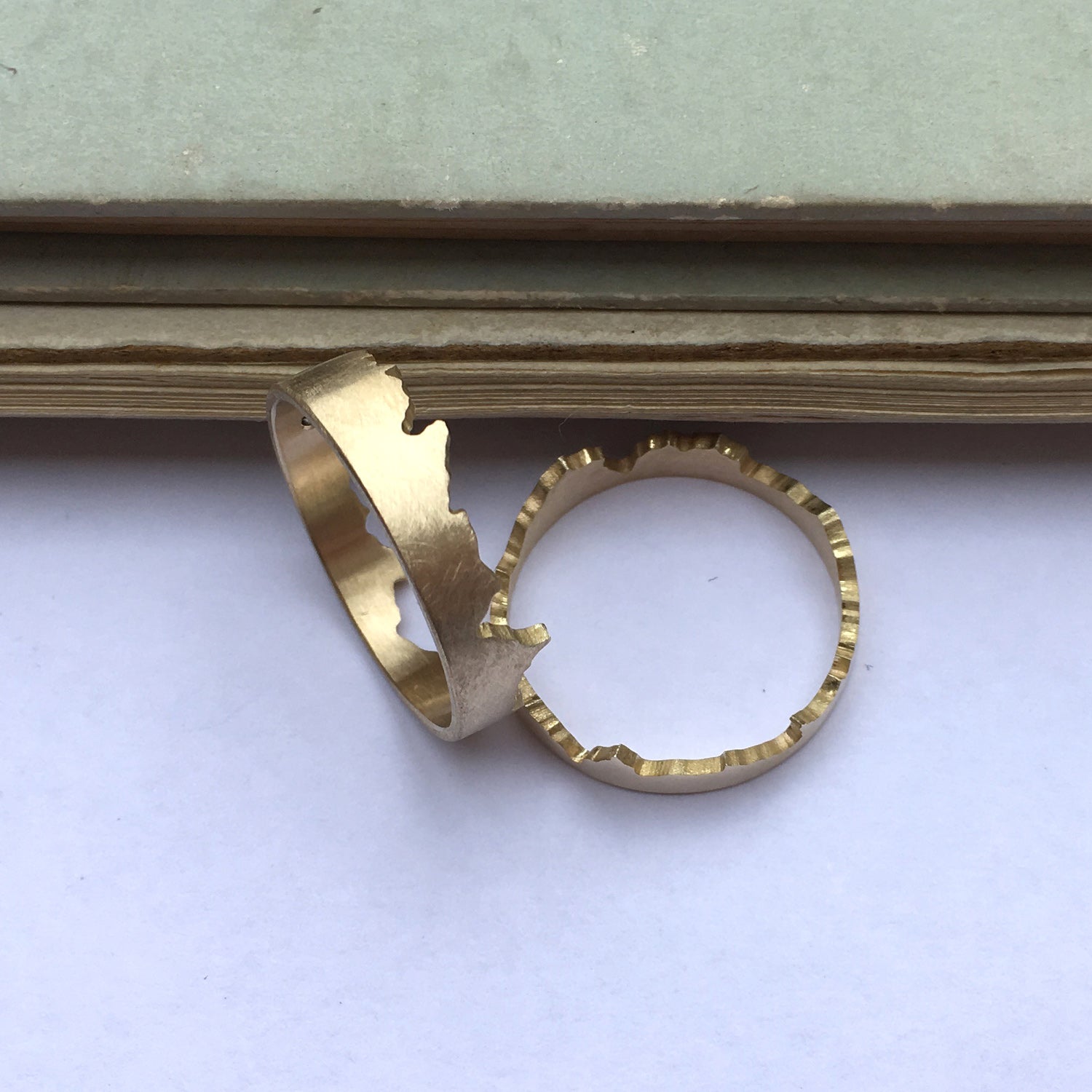 Custom Coastline 18ct Gold Ring