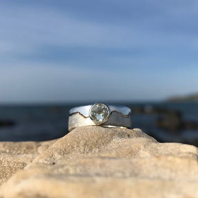 Gemstone Solitaire Silver Coastline Ring