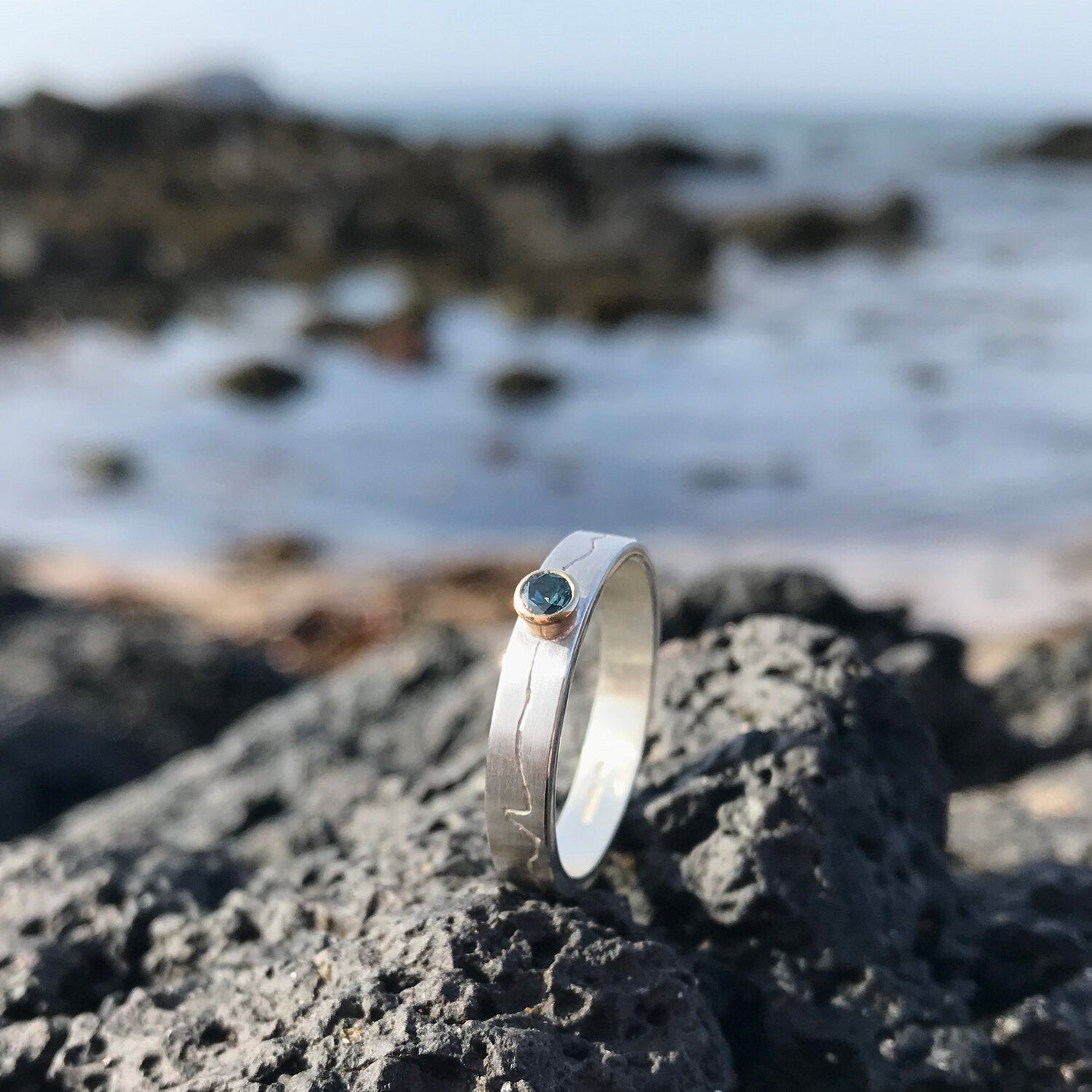 Montana Sapphire Engraved Coastline Ring Silver and 9ct Gold