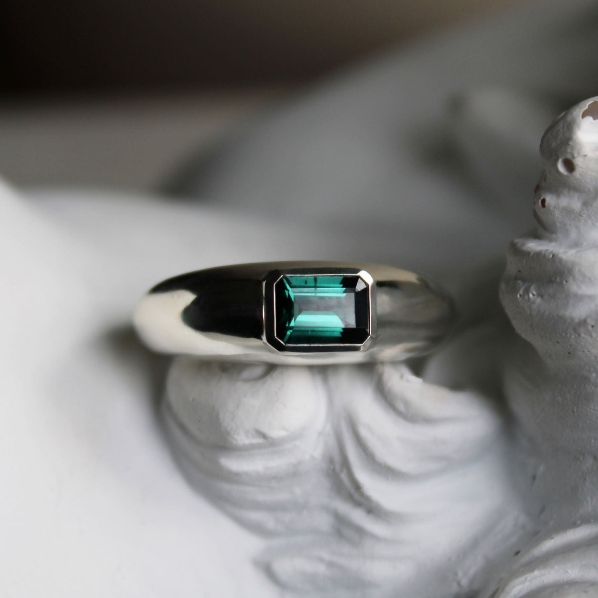 Silver Bailey Bombe ring