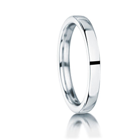 Straight on view of 18ct White gold plain 2.5mm wide wedding ring on a white background.