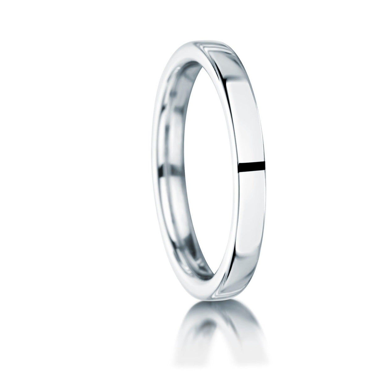 Straight on view of 18ct White gold plain 2.5mm wide wedding ring on a white background.