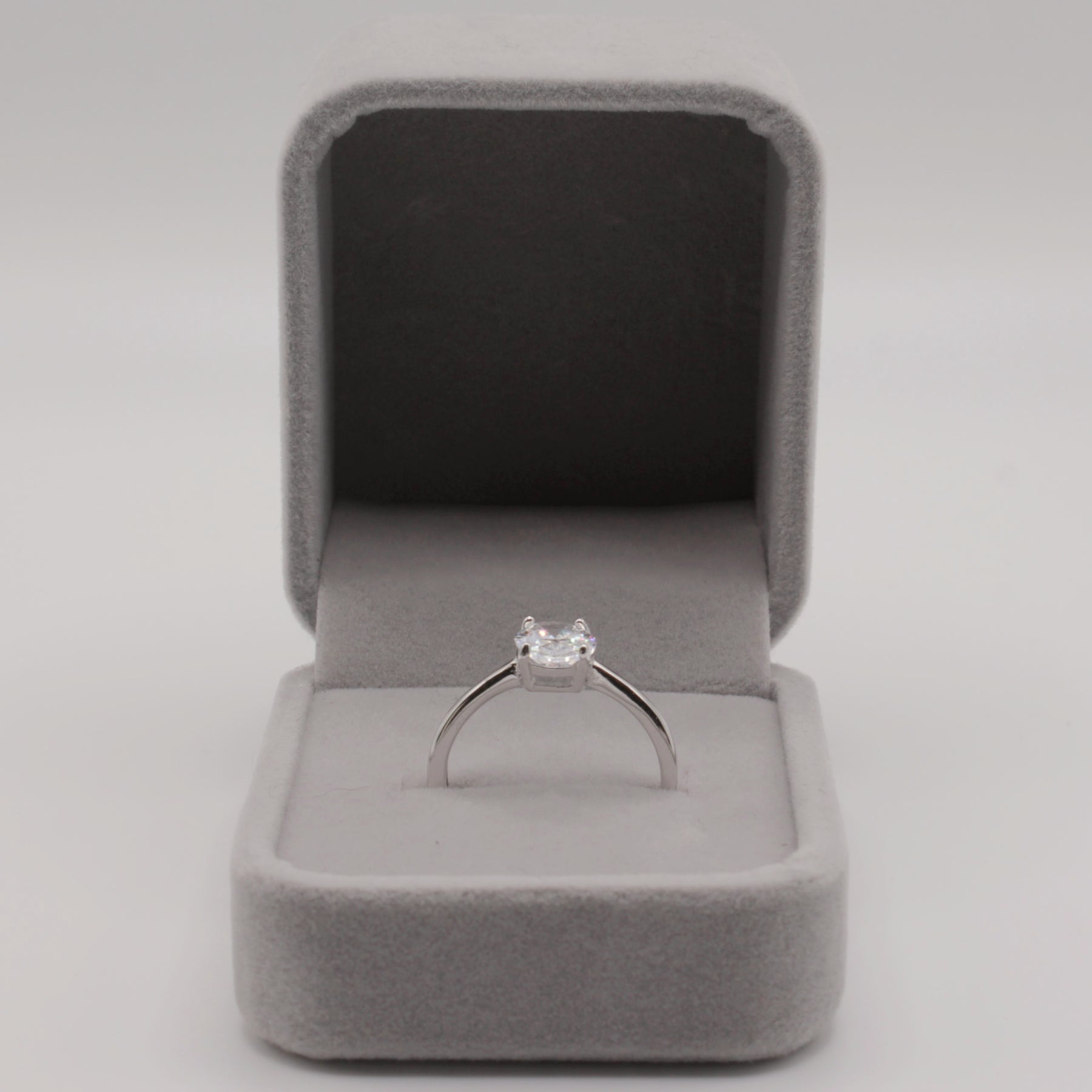 Temporary Proposal Ring - White Gold