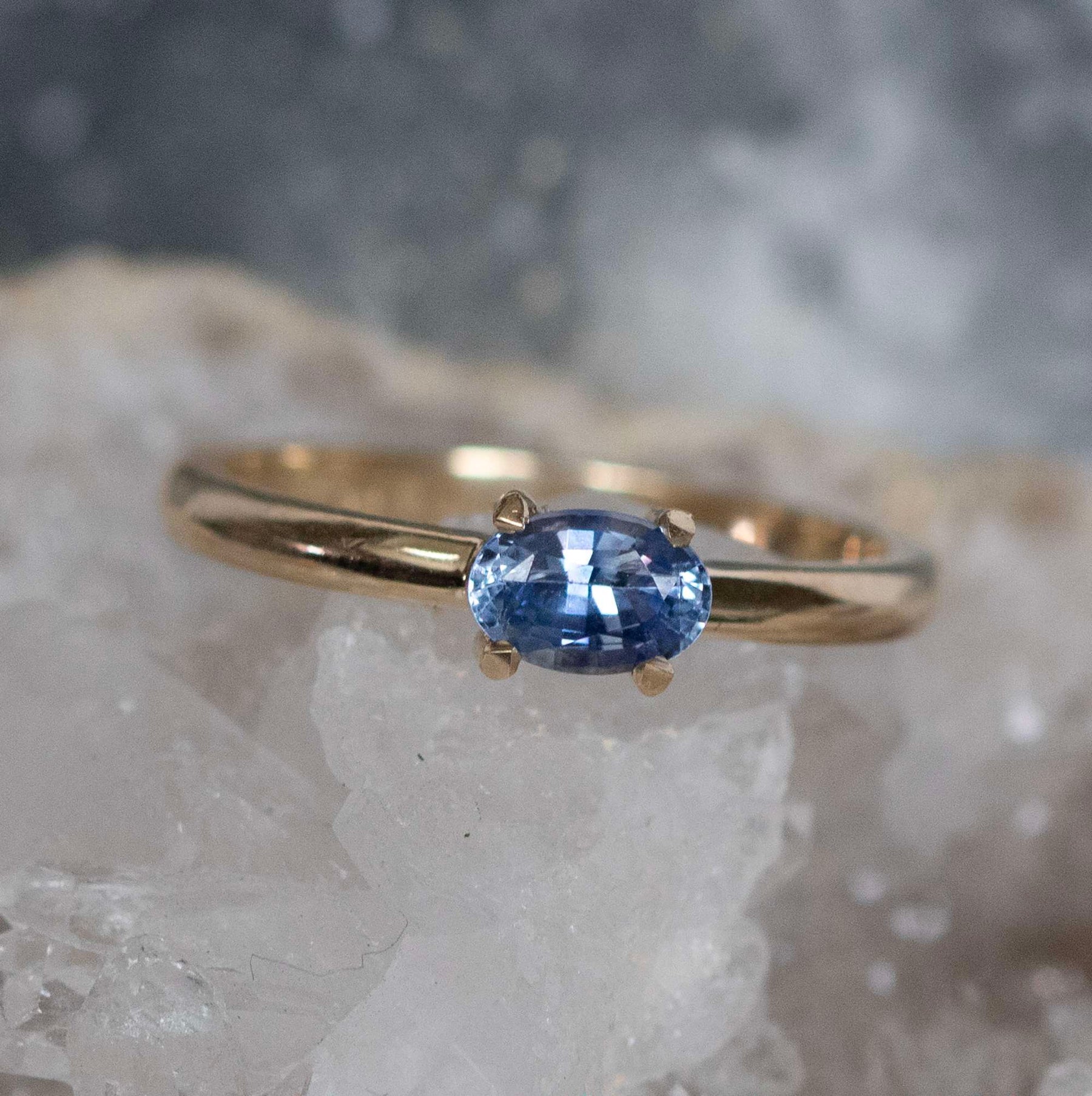 Cornflower Blue Oval Sapphire Ring - Boutee