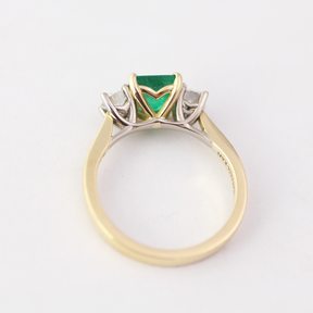 Emerald & Diamond Trilogy Ring - Boutee