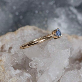 Cornflower Blue Oval Sapphire Ring - Boutee