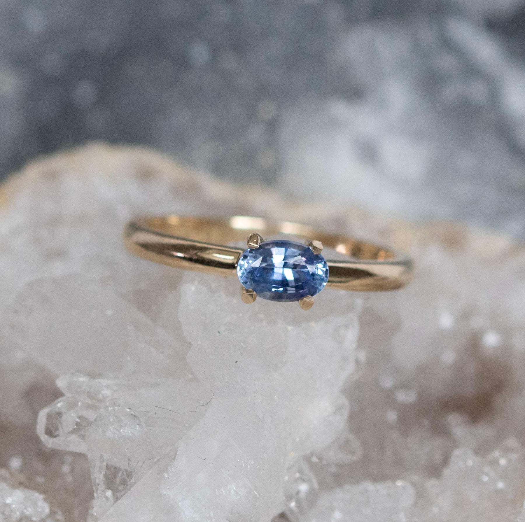 Cornflower Blue Oval Sapphire Ring - Boutee