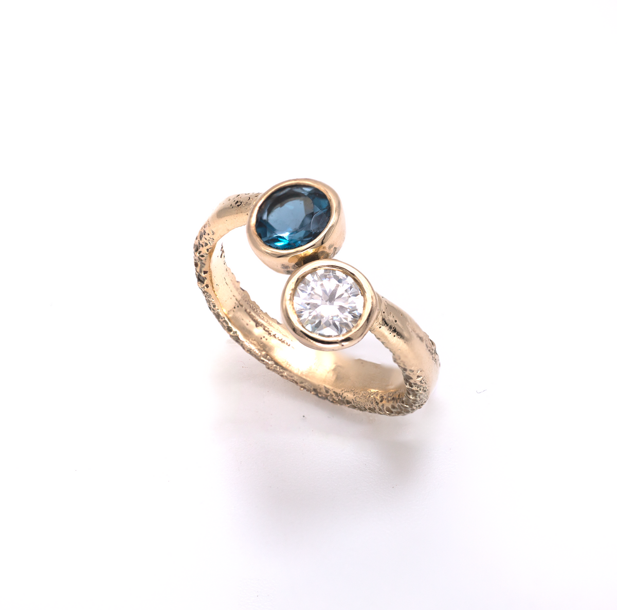 Toi et Moi Ring 1 - Topaz & Moissanite - Boutee