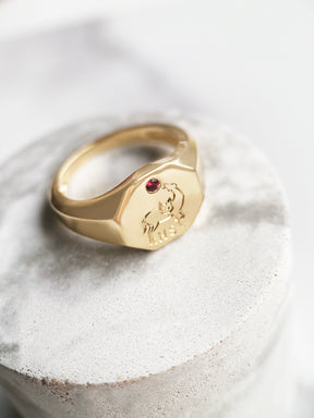 Kore Faceted Signet Ring - Boutee