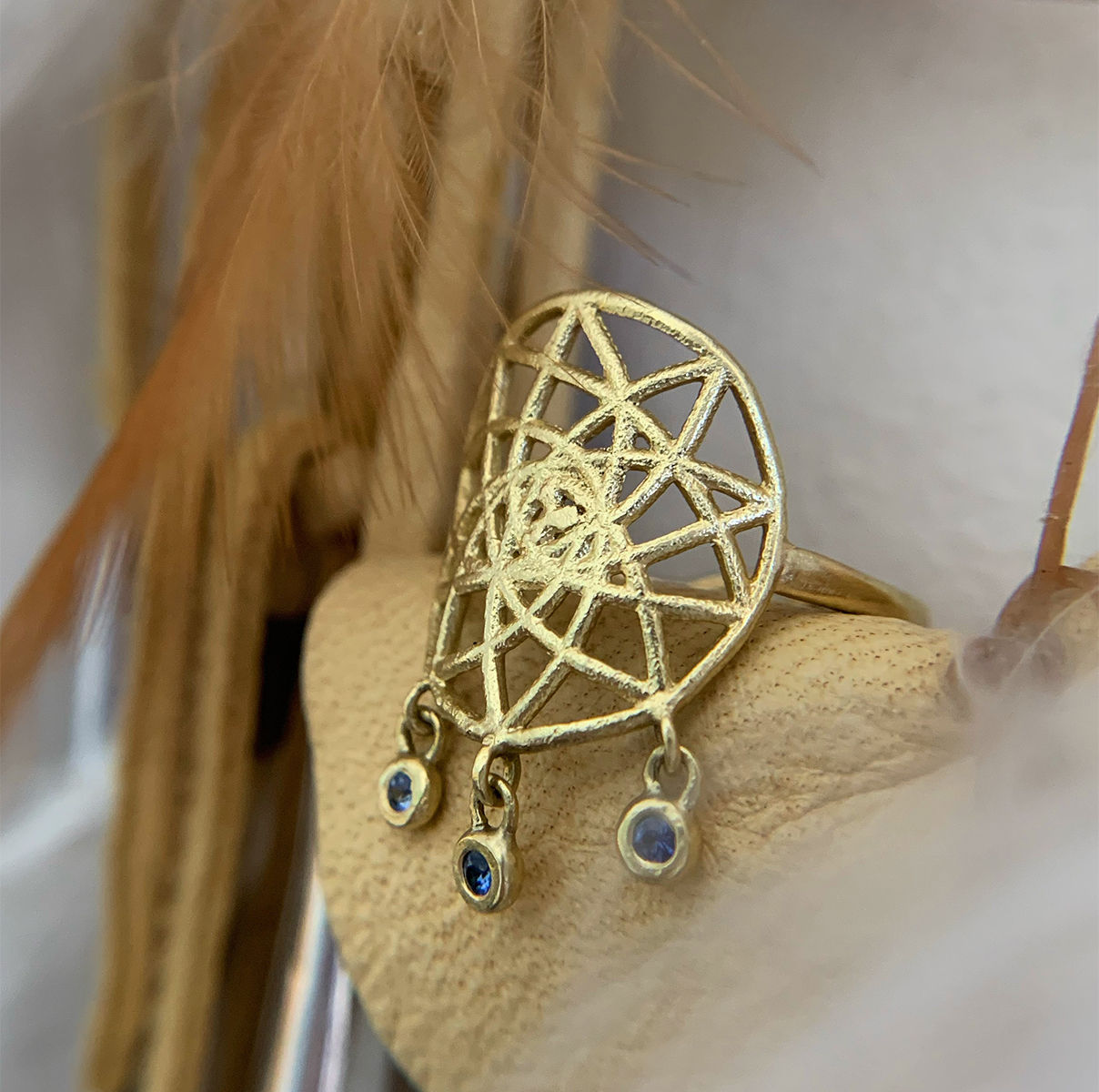 Dreamcatcher Sapphire Ring - Boutee